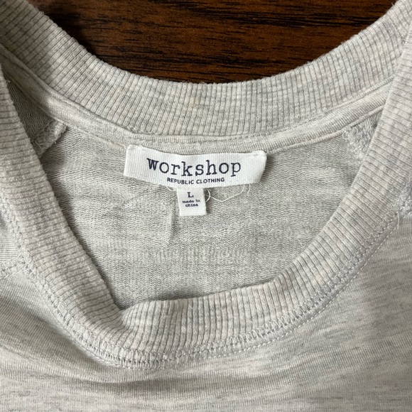 Workshop Republic Clothing Women’s Large  Asymmetrical Gray Long Sleeve Tee - Picture 5 of 6